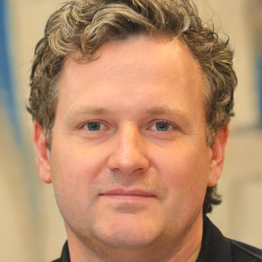 Marc Dubois, expert en finance d'entreprise
